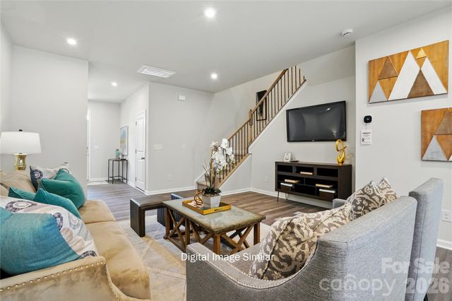 6041 Mallow Crossing Lane, Charlotte, NC 28213