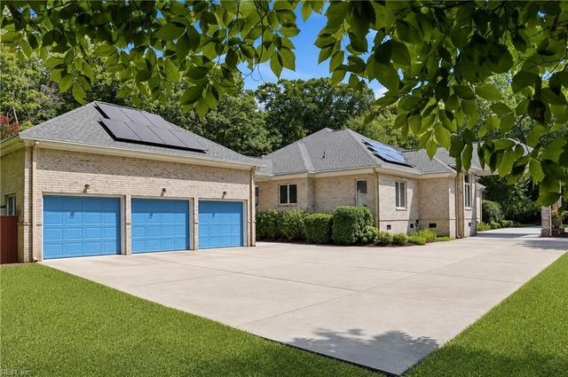 2068 Vaughan RD, Virginia Beach, VA 23457