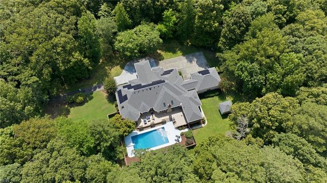 2068 Vaughan RD, Virginia Beach, VA 23457
