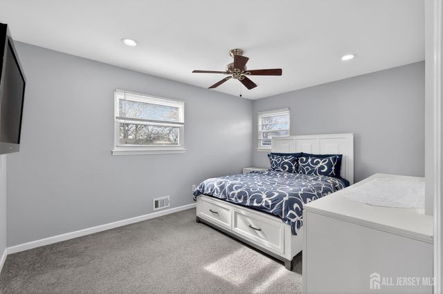 111 Balch Avenue, Piscataway, NJ 08854