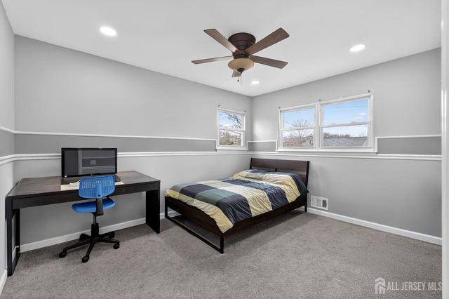 111 Balch Avenue, Piscataway, NJ 08854