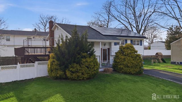 111 Balch Avenue, Piscataway, NJ 08854