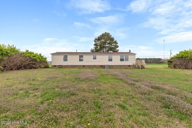 6748 Stantonsburg Road, Farmville, NC 27828