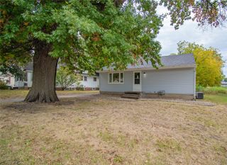 3673 67th Street, Urbandale, IA 50322