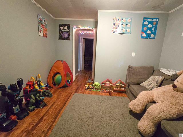 215 E Lions, Salem, KY 42078