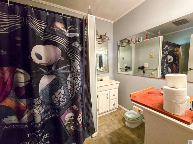 215 E Lions, Salem, KY 42078