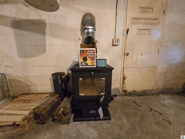 215 E Lions, Salem, KY 42078