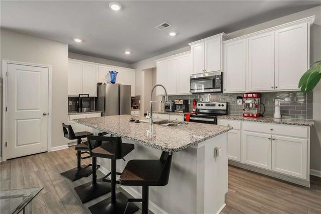 458 Burgundy Terrace, Atlanta, GA 30354