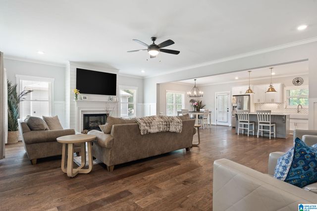 2037 ADAMS RIDGE DRIVE, Chelsea, AL 35043