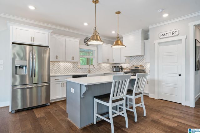 2037 ADAMS RIDGE DRIVE, Chelsea, AL 35043