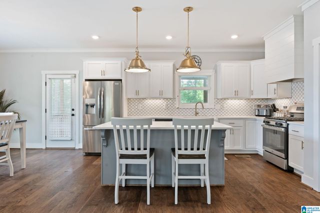 2037 ADAMS RIDGE DRIVE, Chelsea, AL 35043