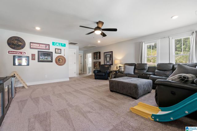 2037 ADAMS RIDGE DRIVE, Chelsea, AL 35043