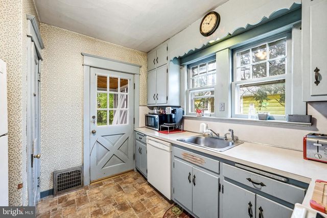 219 HARDING AVE, Westmont, NJ 08108