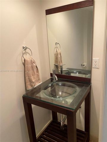 6917 Collins Ave 426, Miami Beach, FL 33141