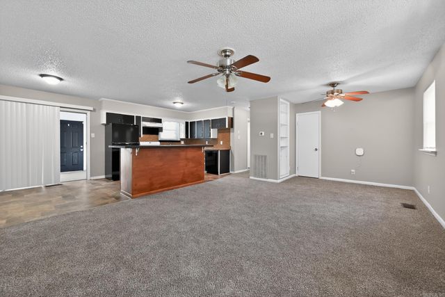 32 Oakview Drive, North Little Rock, AR 72118