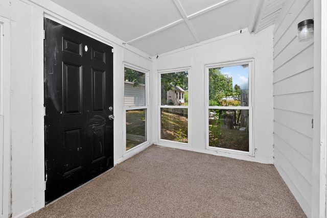 32 Oakview Drive, North Little Rock, AR 72118