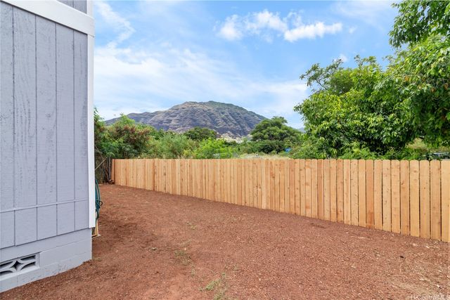 84-950 Lahaina Street B, Waianae, HI 96792