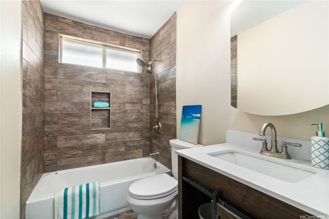84-950 Lahaina Street B, Waianae, HI 96792