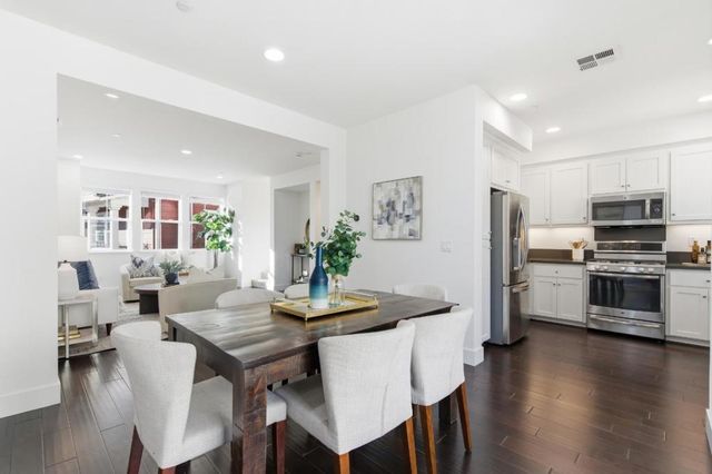 338 Amaryllis Terrace, Sunnyvale, CA 94086