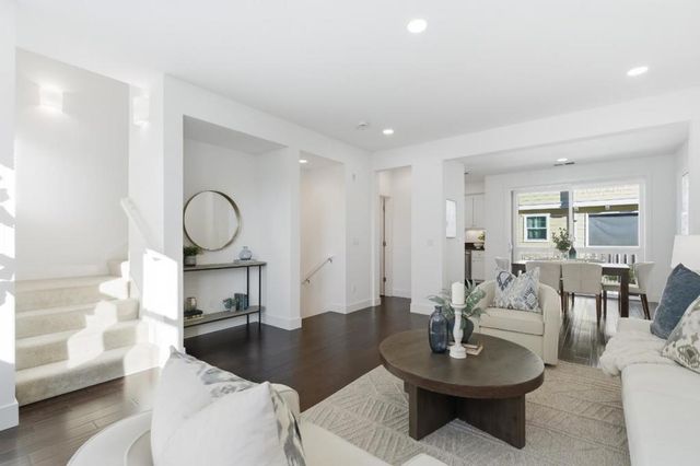 338 Amaryllis Terrace, Sunnyvale, CA 94086