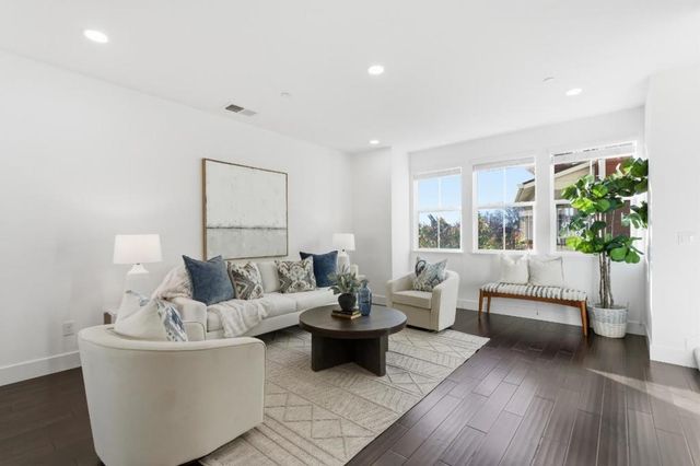 338 Amaryllis Terrace, Sunnyvale, CA 94086