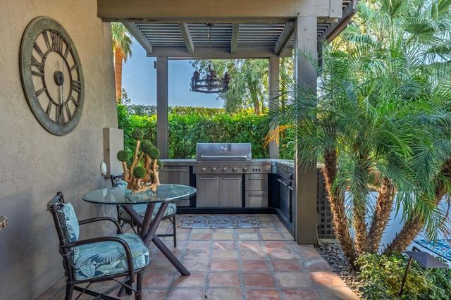 72776 Joshua Tree Street, Palm Desert, CA 92260