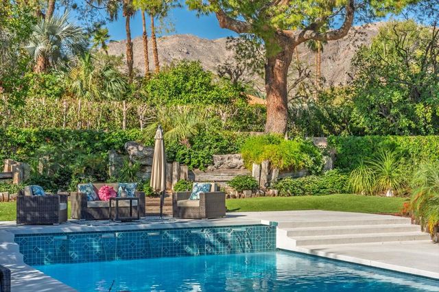72776 Joshua Tree Street, Palm Desert, CA 92260