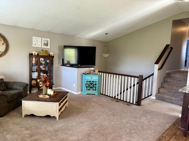 1011 Alexander Court, Montrose, MN 55363