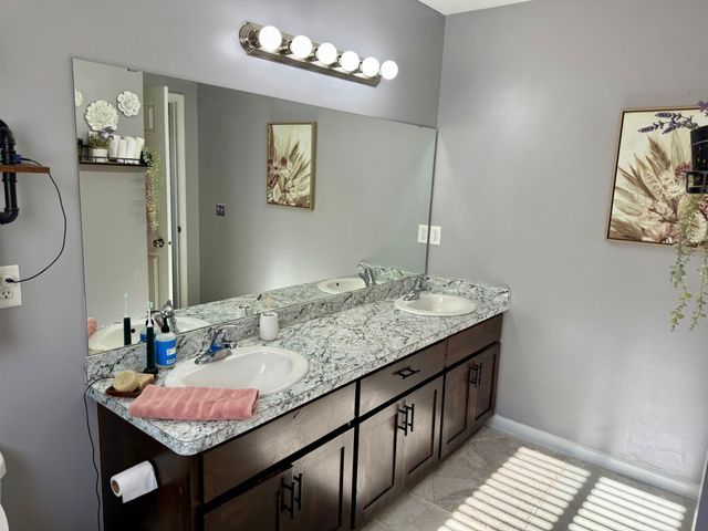 1011 Alexander Court, Montrose, MN 55363