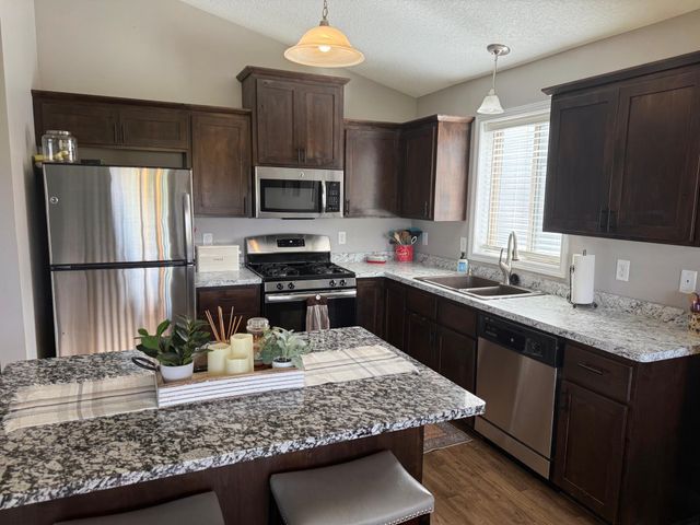 1011 Alexander Court, Montrose, MN 55363