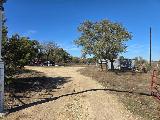 840 County Road 226 RD, Florence, TX 76527