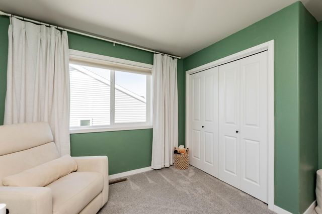 2550 65th Avenue S, Fargo, ND 58104