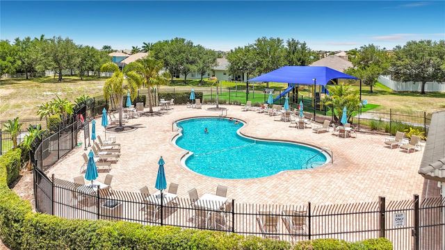 1810 BONITA BLUFF COURT, Ruskin, FL 33570
