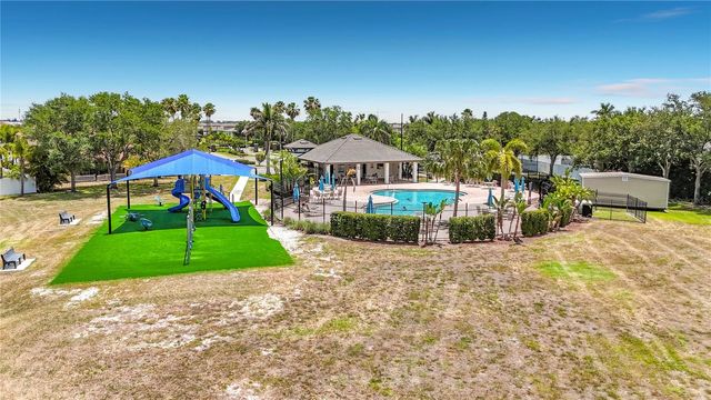 1810 BONITA BLUFF COURT, Ruskin, FL 33570