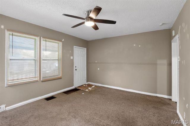 2313 Elco Avenue, St Louis, MO 63114