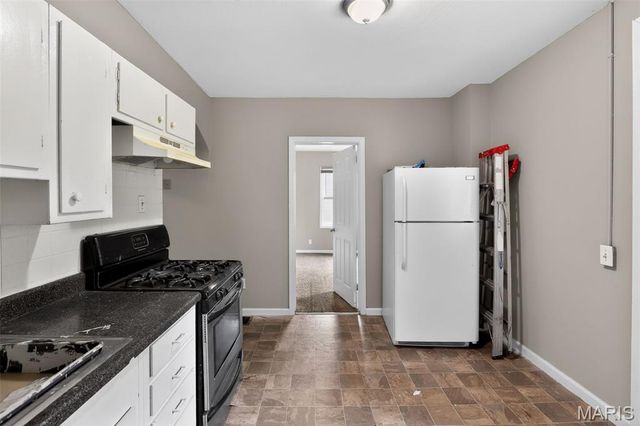 2313 Elco Avenue, St Louis, MO 63114