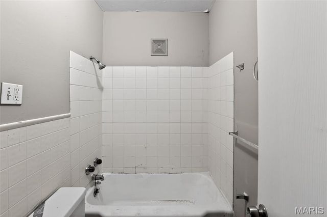 2313 Elco Avenue, St Louis, MO 63114