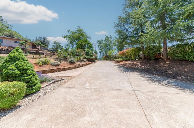 14110 Steven Ln, Pine Grove, CA 95665