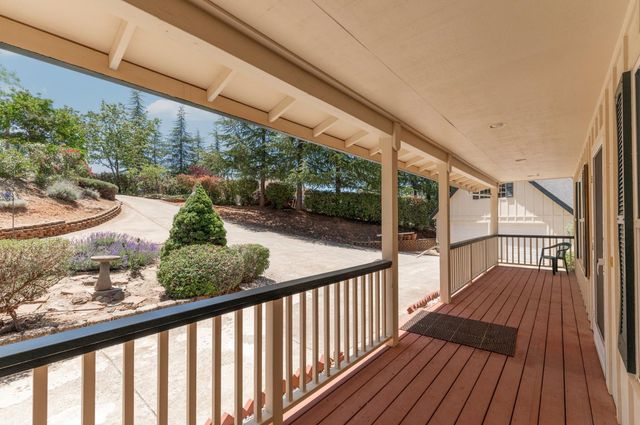 14110 Steven Ln, Pine Grove, CA 95665