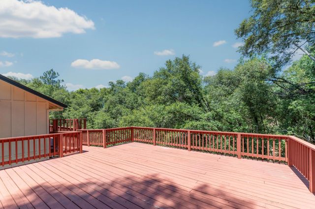 14110 Steven Ln, Pine Grove, CA 95665