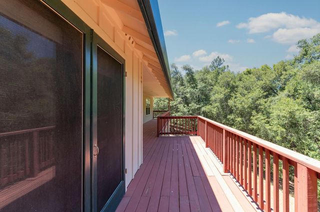 14110 Steven Ln, Pine Grove, CA 95665