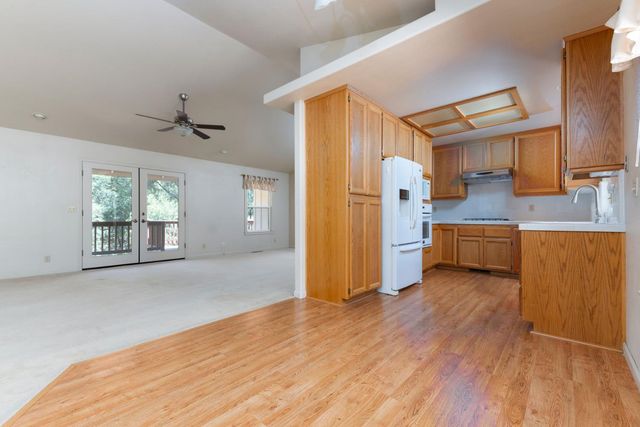 14110 Steven Ln, Pine Grove, CA 95665