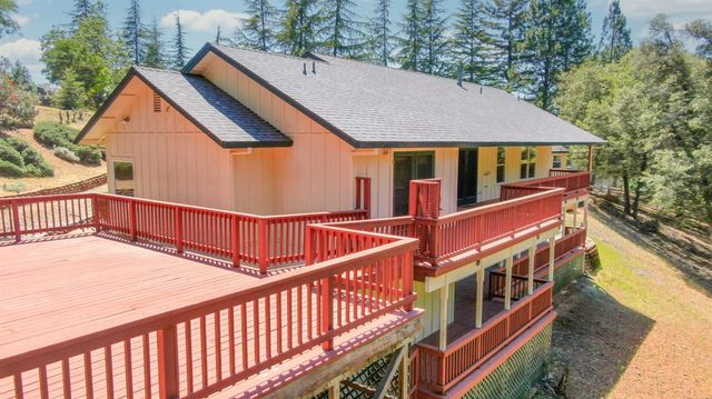 14110 Steven Ln, Pine Grove, CA 95665