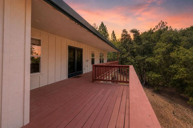 14110 Steven Ln, Pine Grove, CA 95665