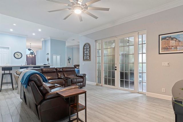 5734 NW 50th Drive, Coral Springs, FL 33067