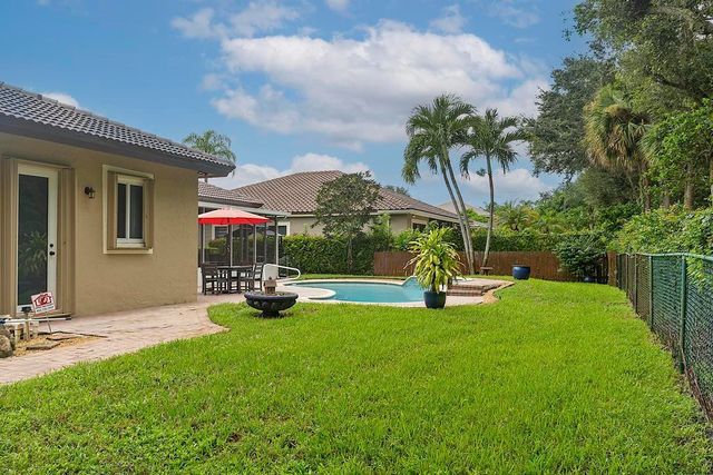 5734 NW 50th Drive, Coral Springs, FL 33067