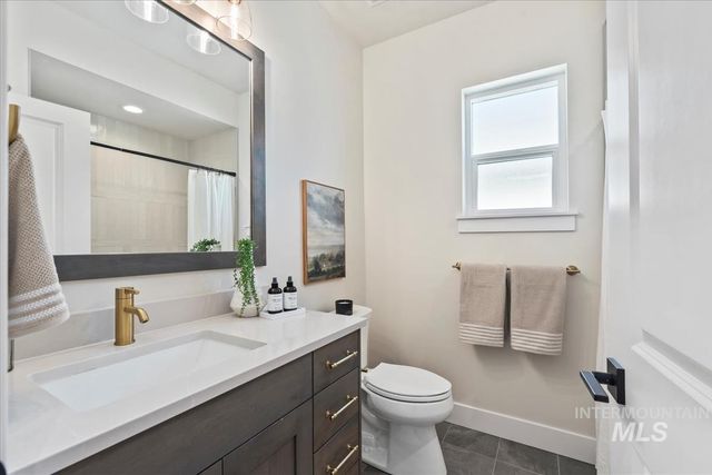 2206 E Rodeo St., Kuna, ID 83634