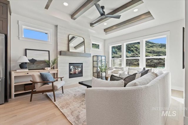 2206 E Rodeo St., Kuna, ID 83634