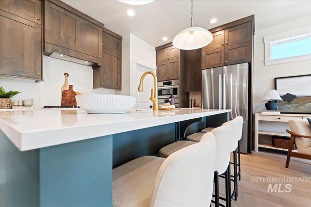 2206 E Rodeo St., Kuna, ID 83634