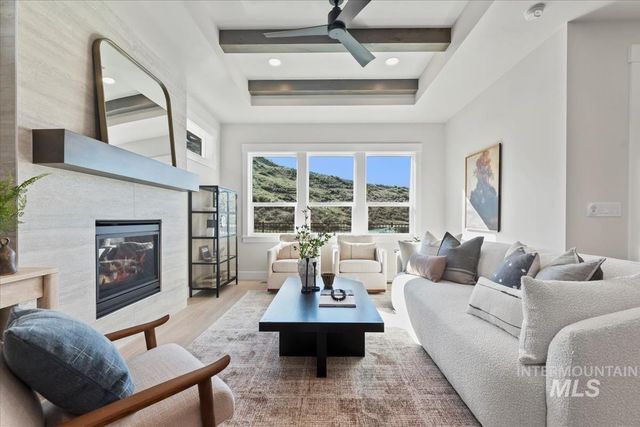 2206 E Rodeo St., Kuna, ID 83634